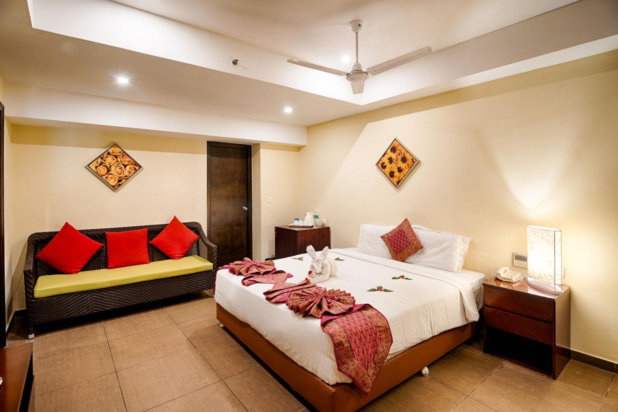 Grand Serenaa Hotel & Resorts, Auroville Exterior foto