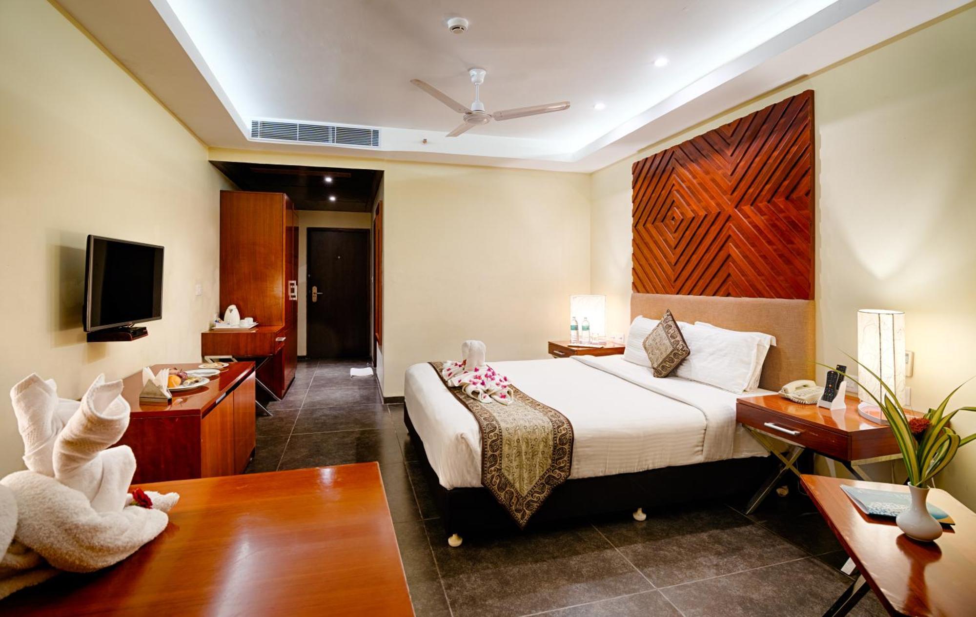 Grand Serenaa Hotel & Resorts, Auroville Exterior foto