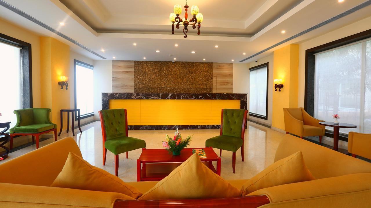 Grand Serenaa Hotel & Resorts, Auroville Exterior foto